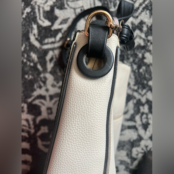 Purse - Picture 5 of 8